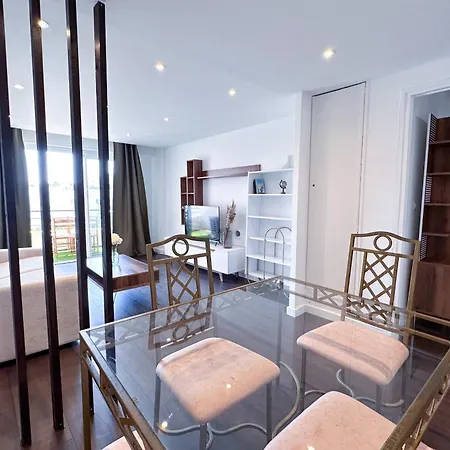Apartment Poincare 4 - Lumineux, Renove, Et Calme A Juan Les Pins